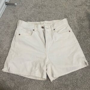 American Eagle Mom Short